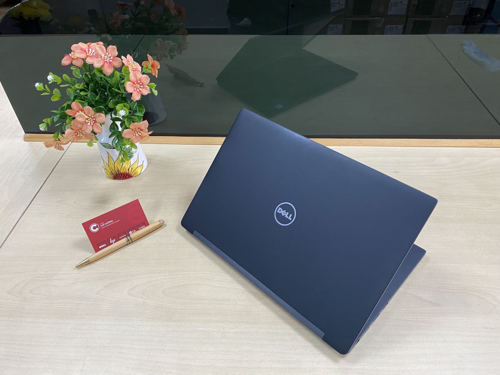 DELL Latitude 7290 i5-7300 8GB 256GB SSD Windowsノート本体 DELL